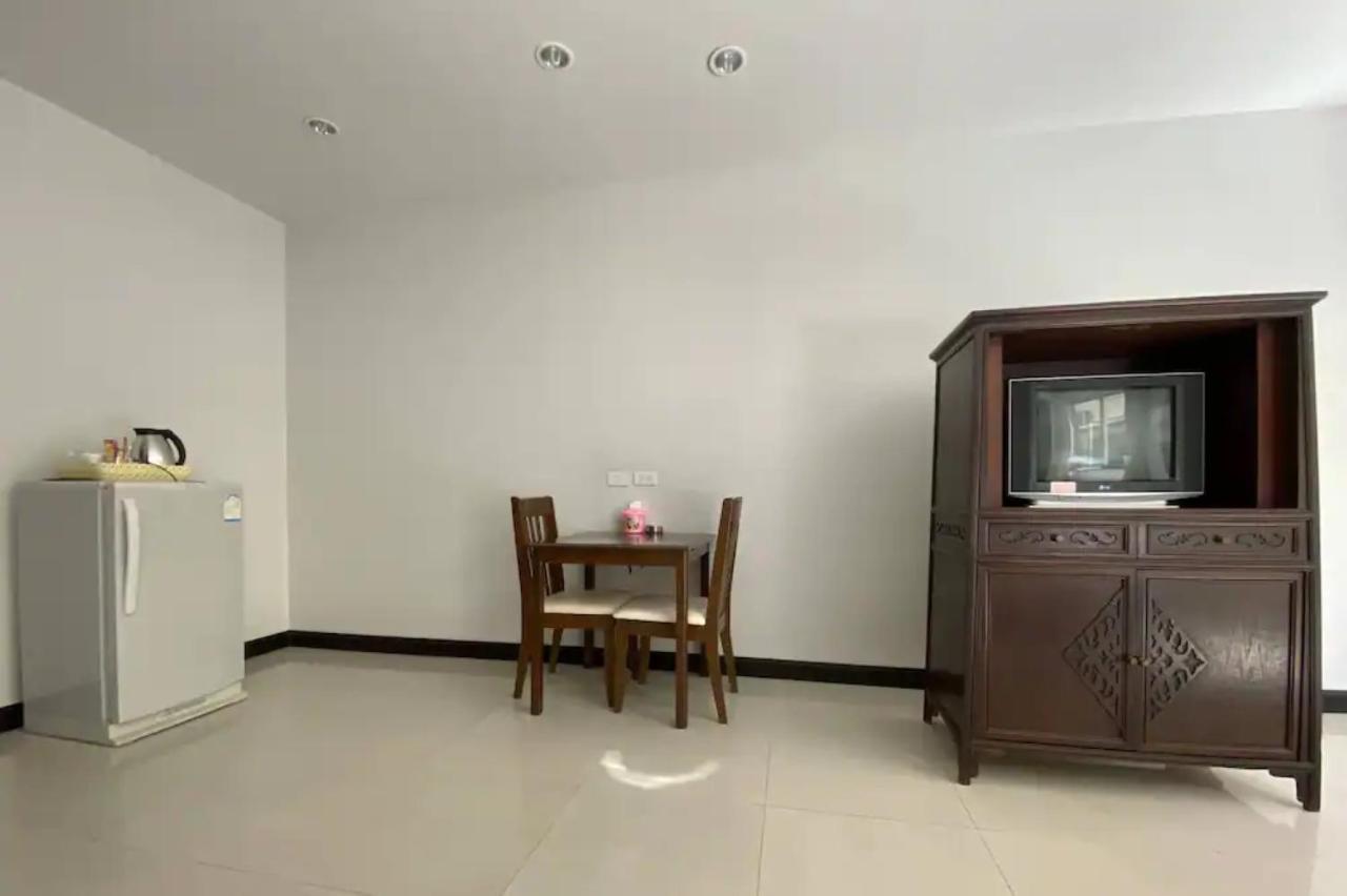 C.A.P Mansion Appartement Phuket Buitenkant foto
