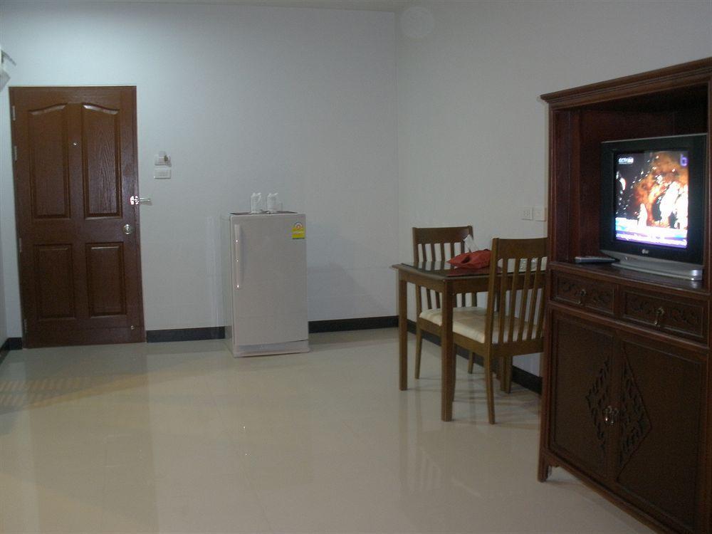 C.A.P Mansion Appartement Phuket Buitenkant foto