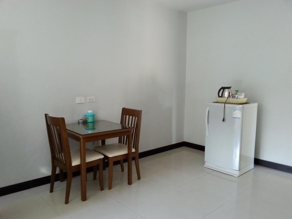 C.A.P Mansion Appartement Phuket Buitenkant foto