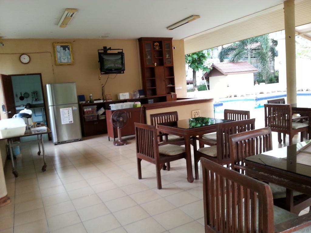 C.A.P Mansion Appartement Phuket Buitenkant foto