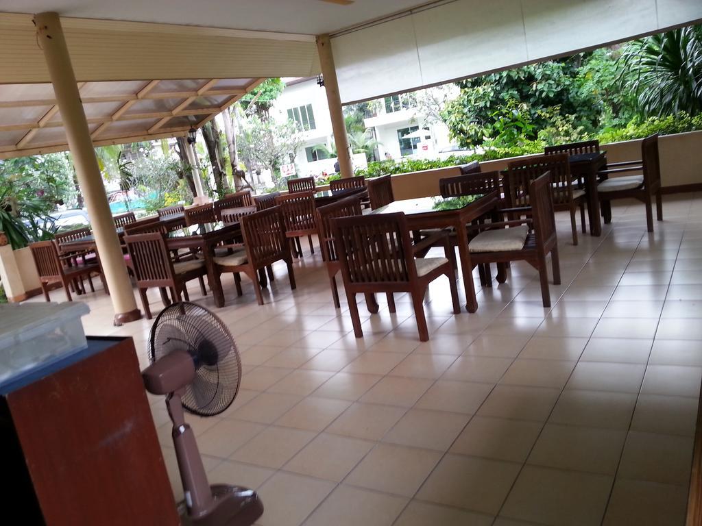 C.A.P Mansion Appartement Phuket Buitenkant foto