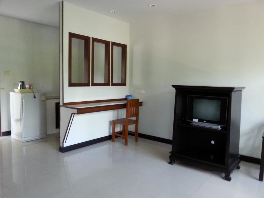 C.A.P Mansion Appartement Phuket Buitenkant foto
