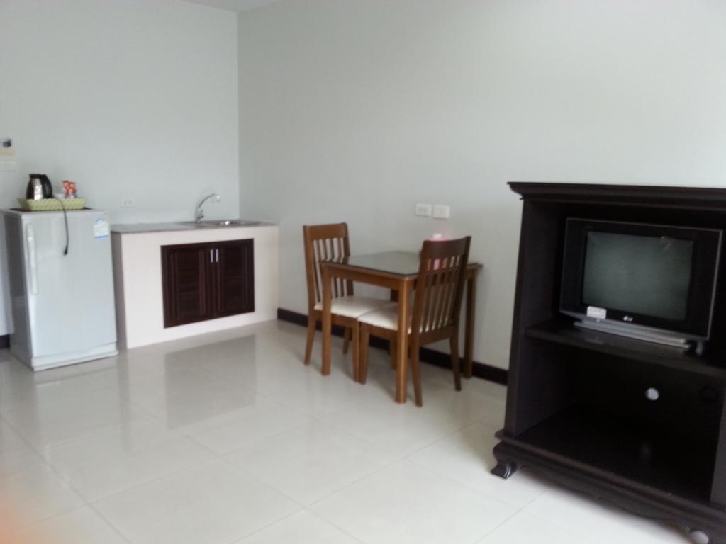 C.A.P Mansion Appartement Phuket Buitenkant foto