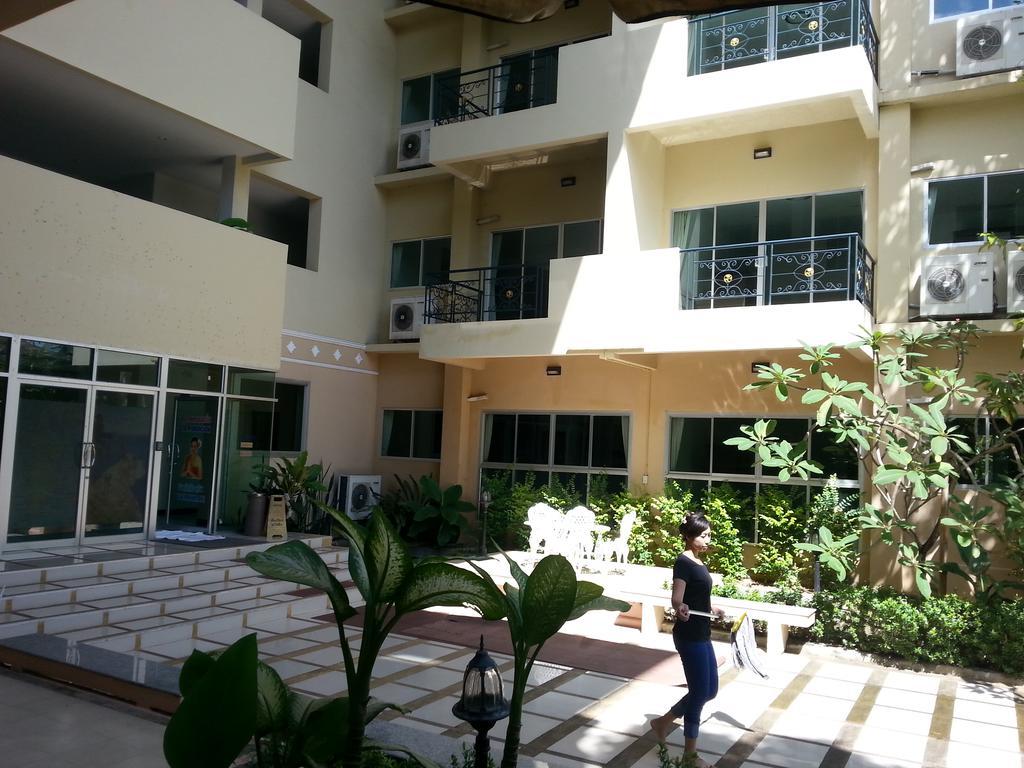 C.A.P Mansion Appartement Phuket Buitenkant foto