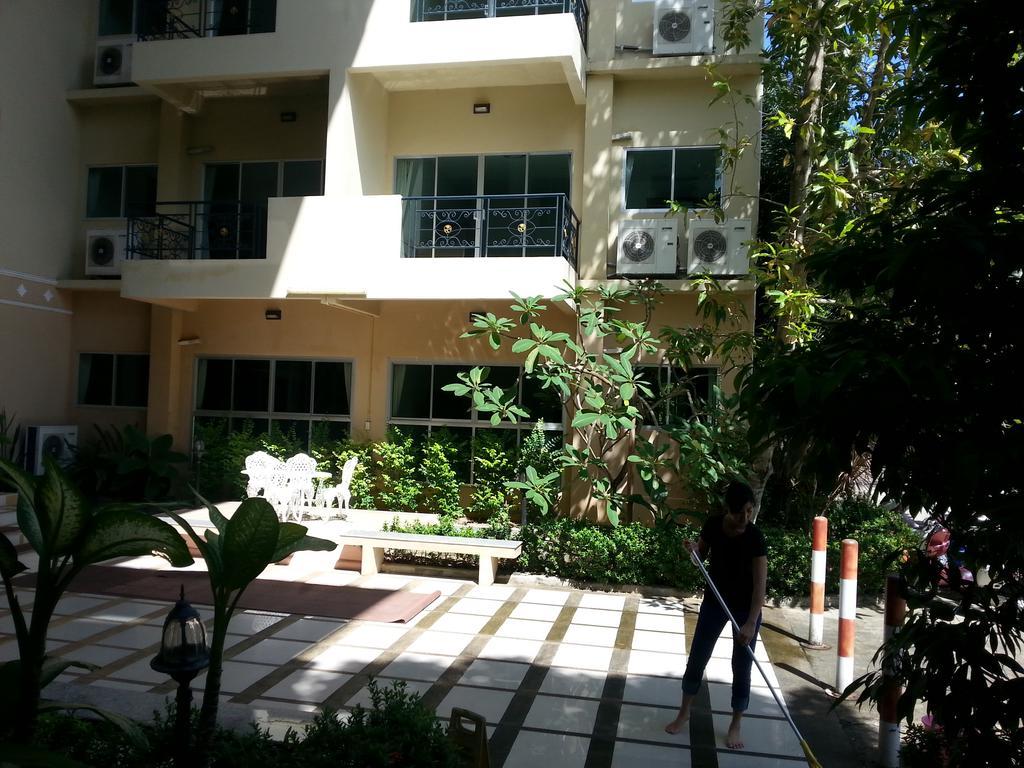 C.A.P Mansion Appartement Phuket Buitenkant foto