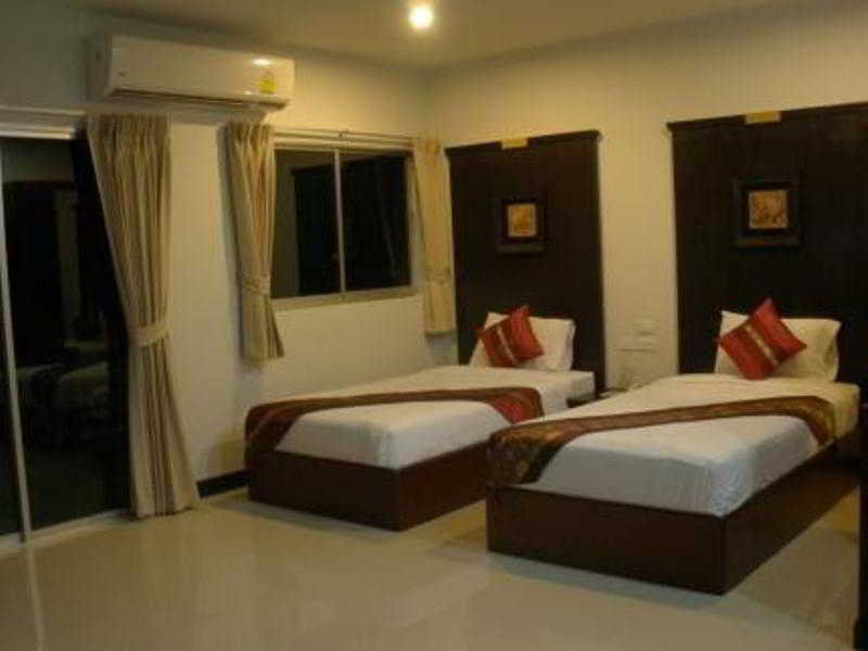 C.A.P Mansion Appartement Phuket Buitenkant foto